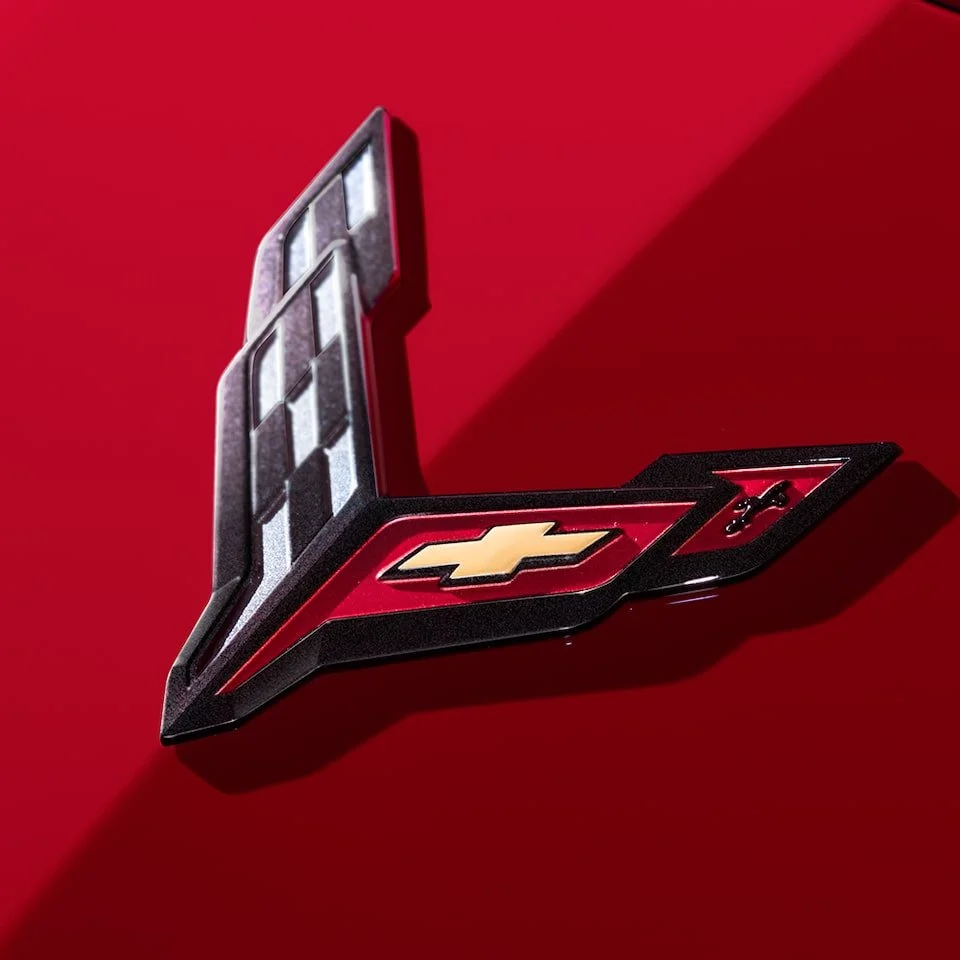 2024-stingray-gallerypreview-6.png