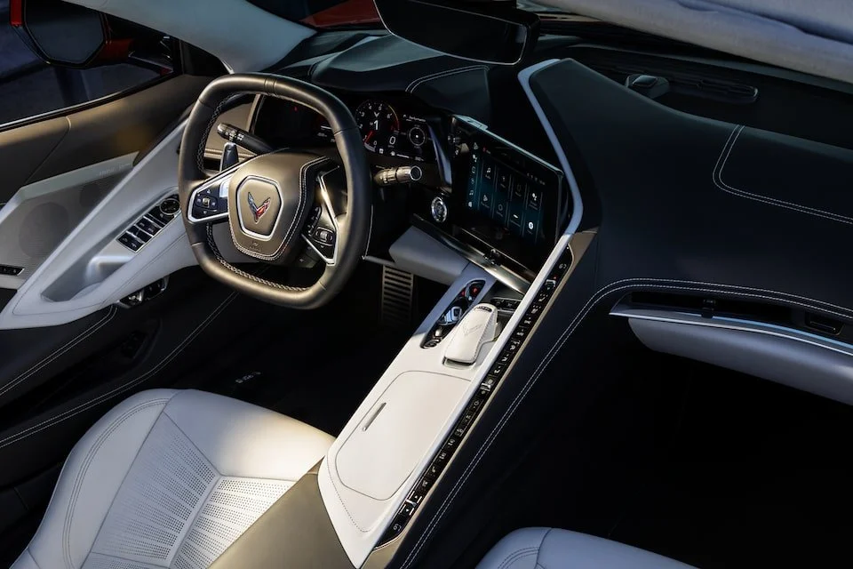 2024-stingray-gallerypreview-2.png