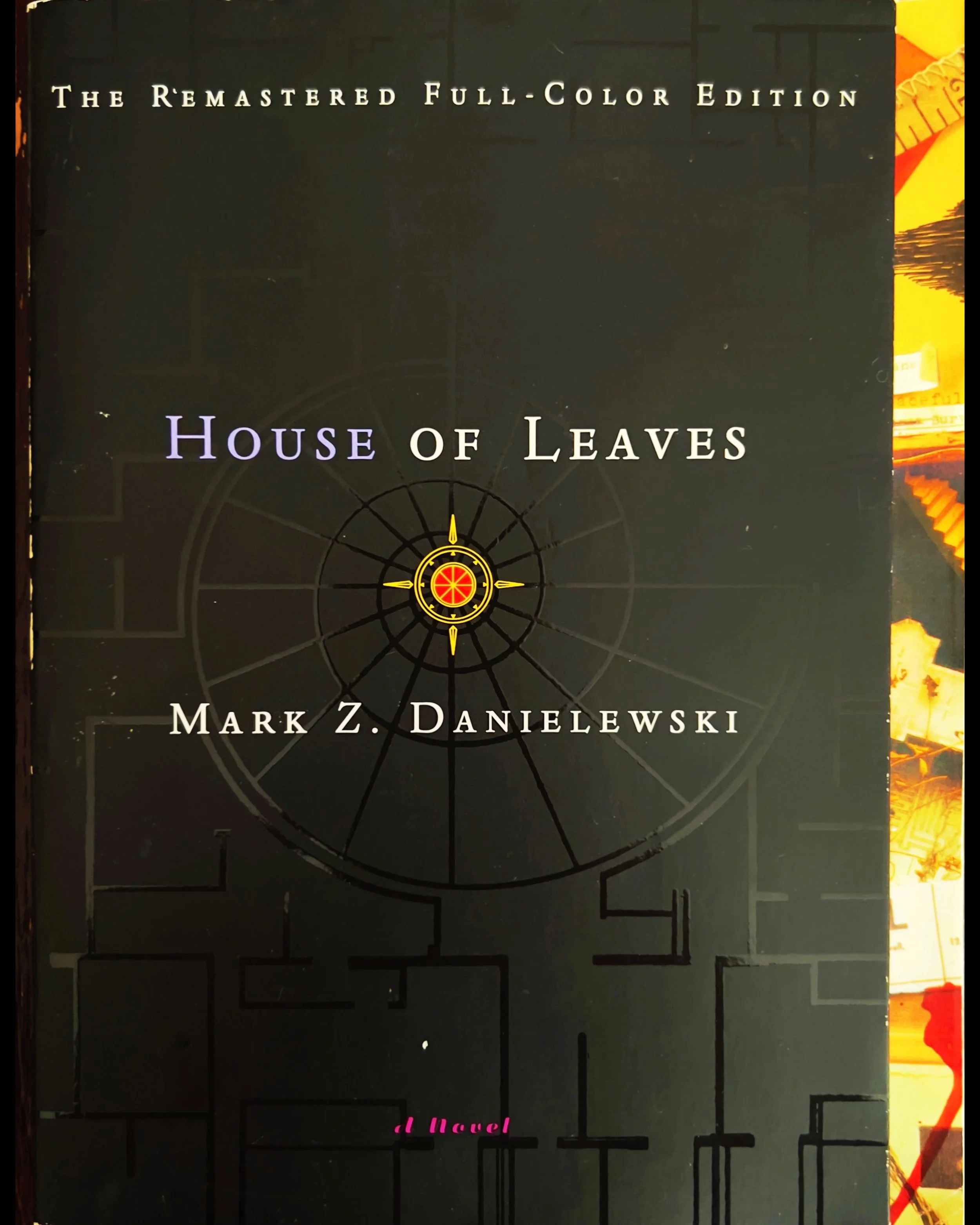 House of Leaves - Mark Z. Danielewski