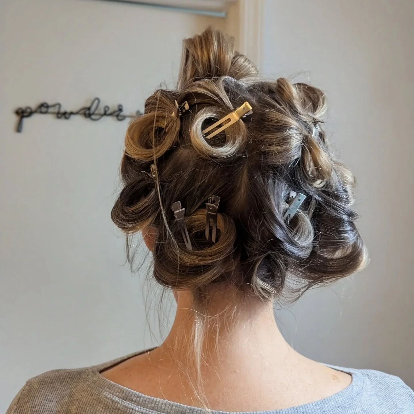 When the forecast says rain but the plans say go out.
Blowout pin-set for the long haul.