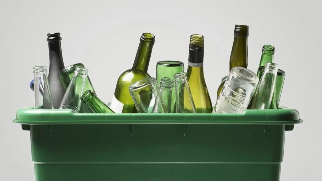 Glass-Bottles-In-Green-Recycling-Bin-1024x579.jpg