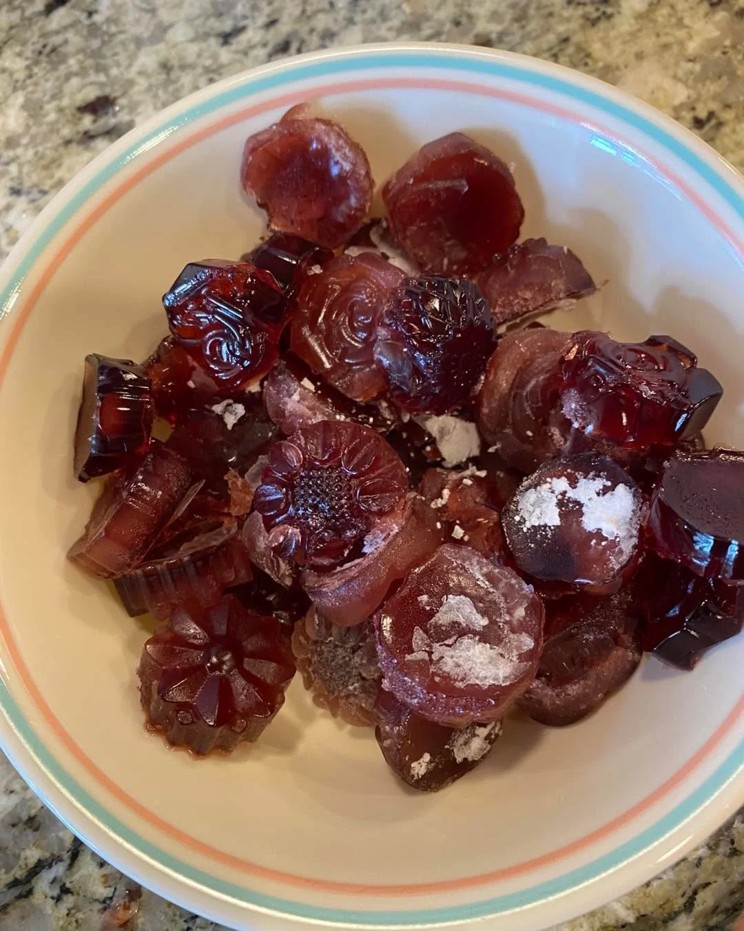 Not every batch turns out pretty—but they’re always kid-approved.
These were supposed to be flower gummies. Instead, they became a lesson in patience and some freezer time.
Anyone else try to make homemade fruit snacks?
#fruit #snack #fr