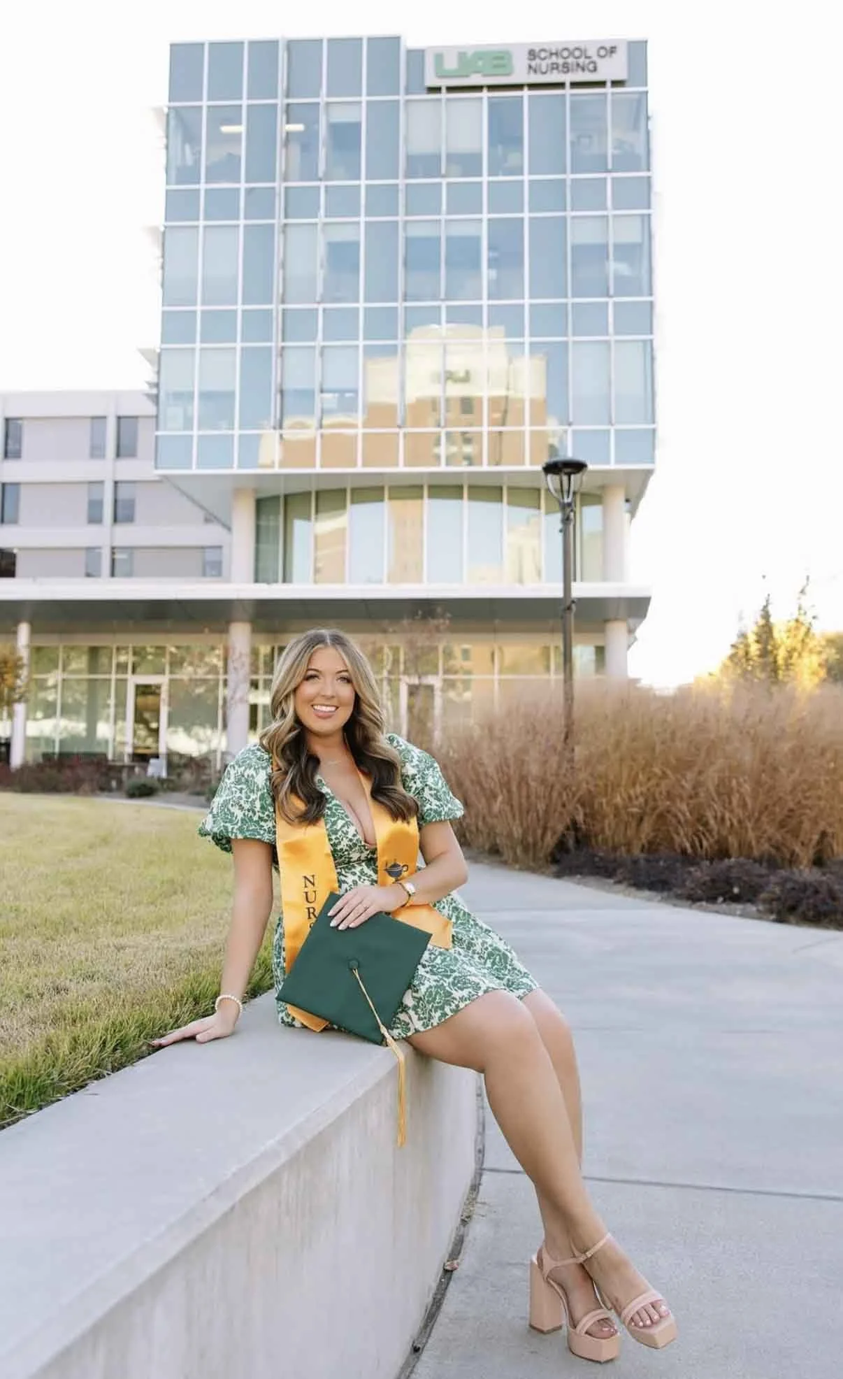 graduation-photos-spray-tan.jpg