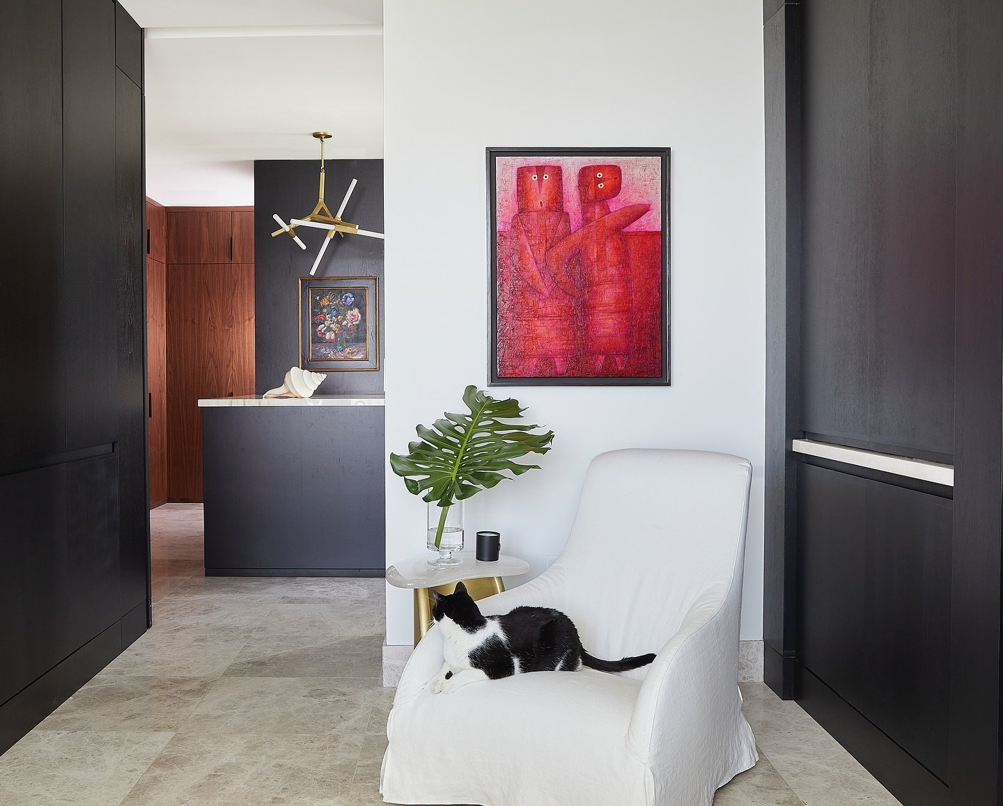 We&rsquo;re often asked&hellip; &ldquo;Do you design high rise condos?&rdquo; And the answer is YES! Whether you&rsquo;re stepping off the elevator to your condo or walking through the front door of your home, we want your first impression to be one 
