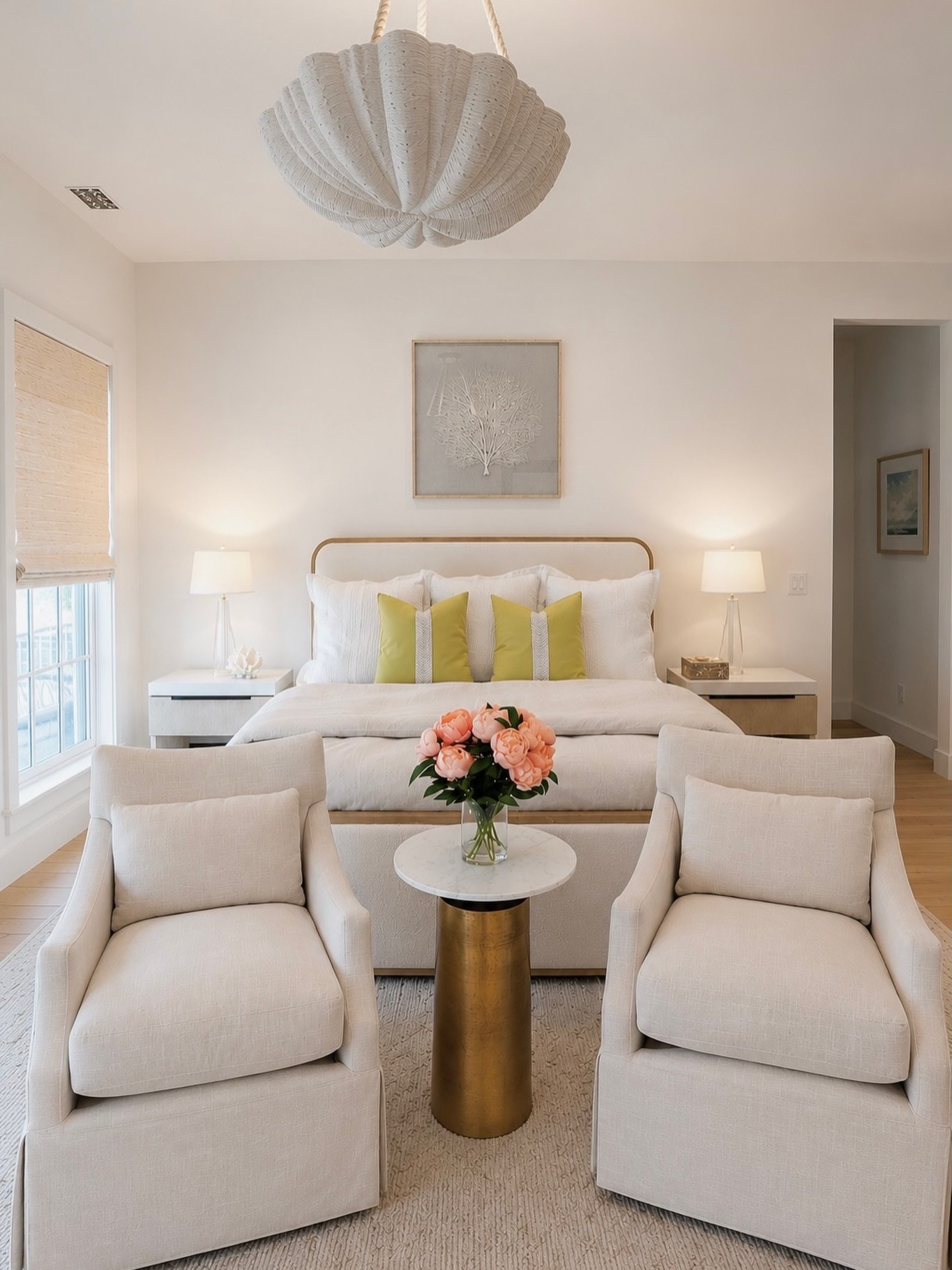 Keeping things light and coastal with soft neutrals, a little pop of color, and plenty of cozy texture. Just the kind of space we&rsquo;re dreaming about this Monday! ✨

#bedroomdesign #bedroomideas #bedroomgoals #masterbedroomdesign #bedroomstyle