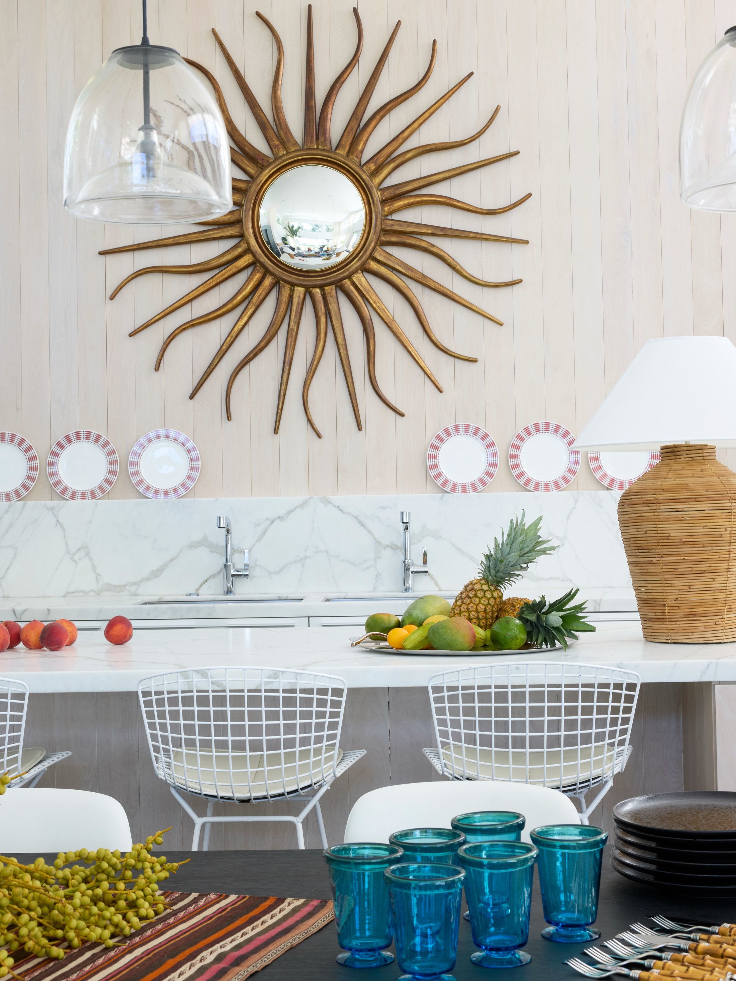 As summer comes to a close, this kitchen has been at the center of it all. ✨ We&rsquo;re ready for a new season of Fall hosting and entertaining!

Photography: @jallsopp 

#kitchen #kitcheninspiration #kitchendesign #kitchendesignideas #tampahomes