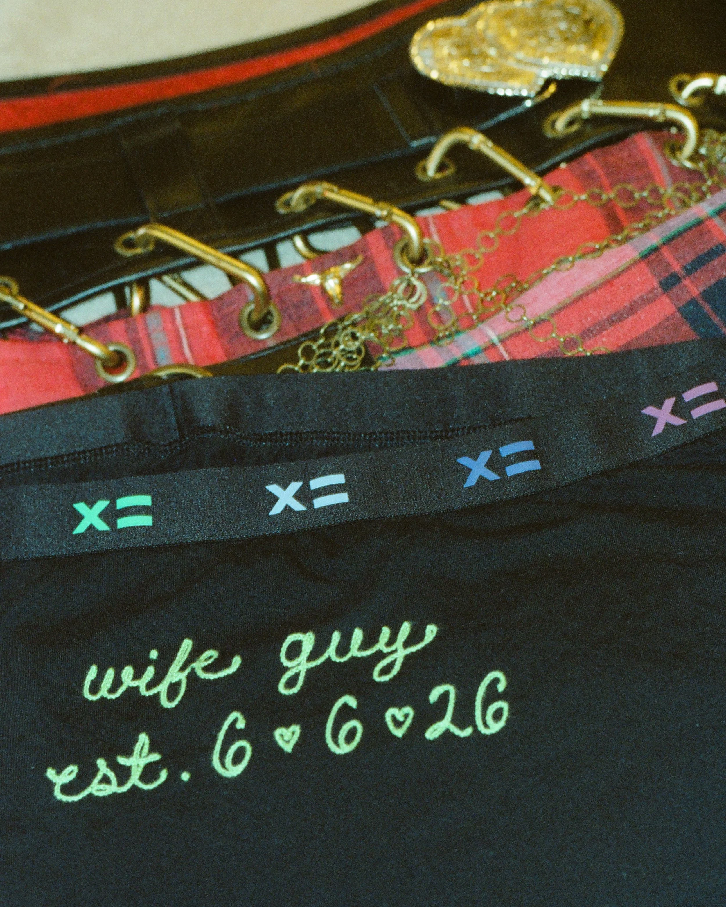 A-M-W-16.jpg