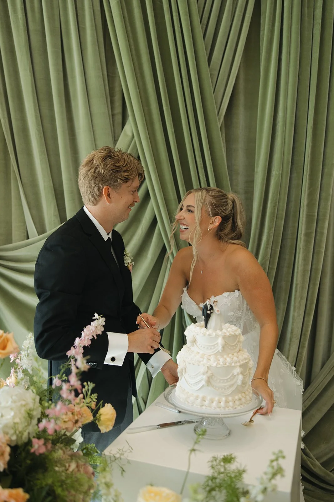 SAMIPHOTOANDFILM-KRwedding977.jpg