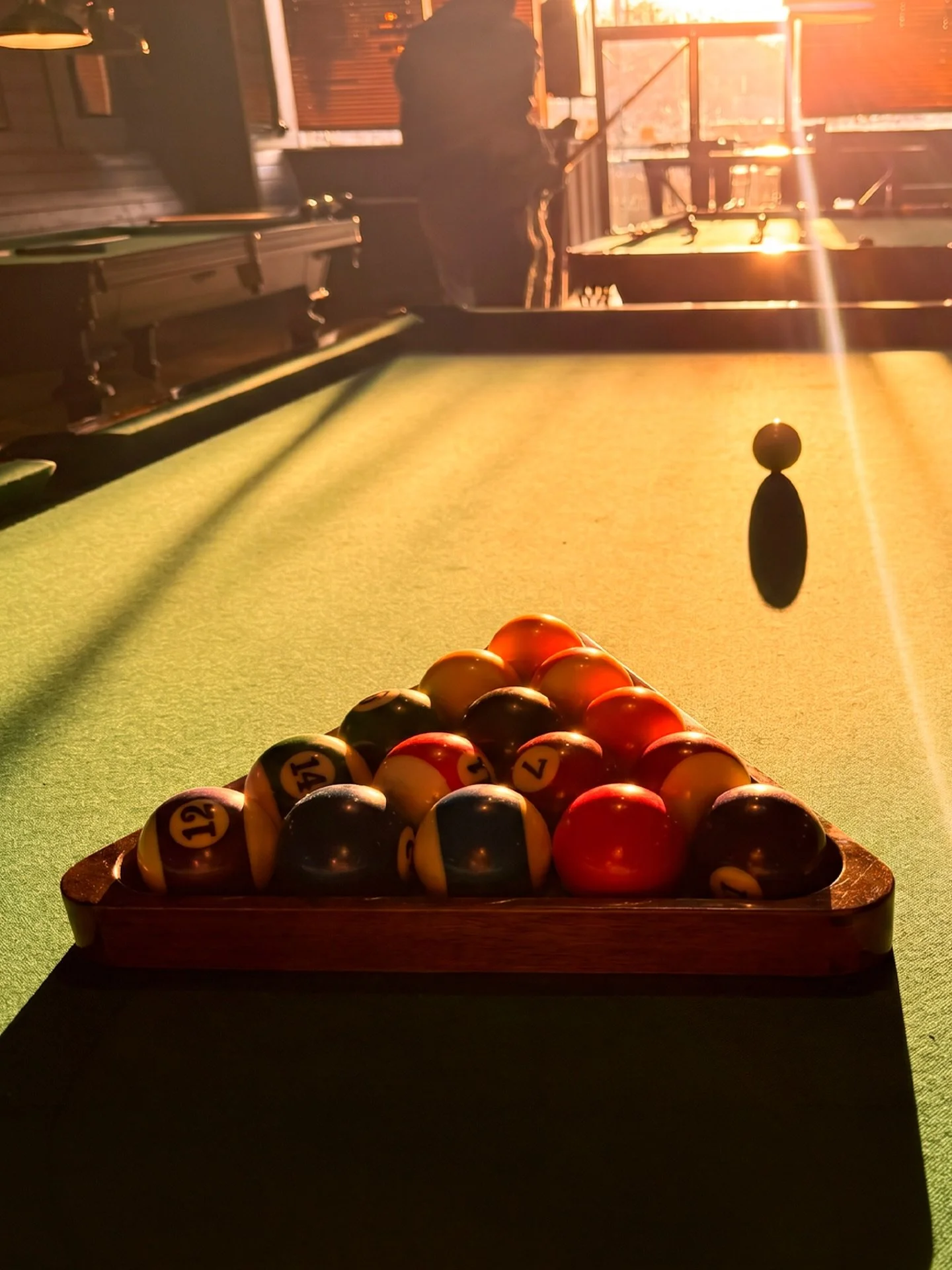 🎱✨ Golden hour at the Pubhouse.

Nothing beats lining up the perfect shot while the light hits just right. 🍻