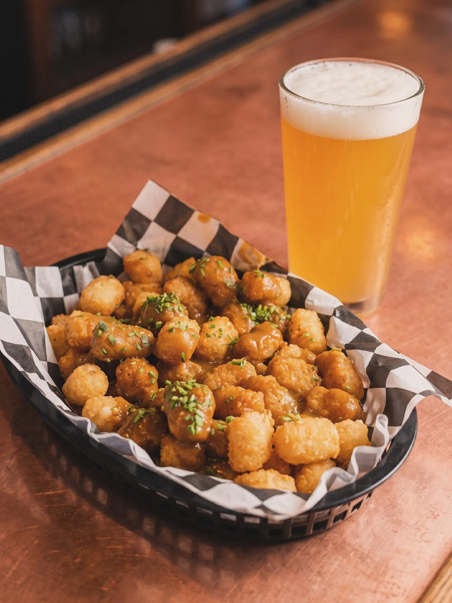 🍺🍟 Some combinations are just meant to be.

Cold beer. Hot curried tots. Good company.

That perfect mix of crispy, savory, and just the right amount of curry spice alongside an ice-cold pint is hard to beat.

Simple pleasures. Done right. 😌🍻