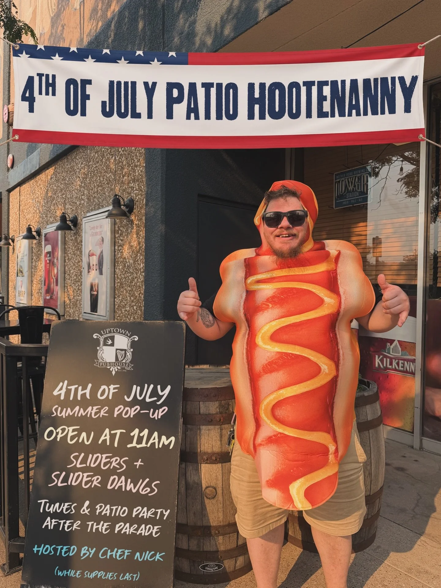 🇺🇸🍔 4th of July Patio Hootenanny!

Happy Independence Day Weekend! TOMORROW, July 4th, we&rsquo;re opening early at 11AM, and Chef Nick will be posted up on the patio after the parade with his classic Old School Sliders, Slider Dawgs, tunes, free 