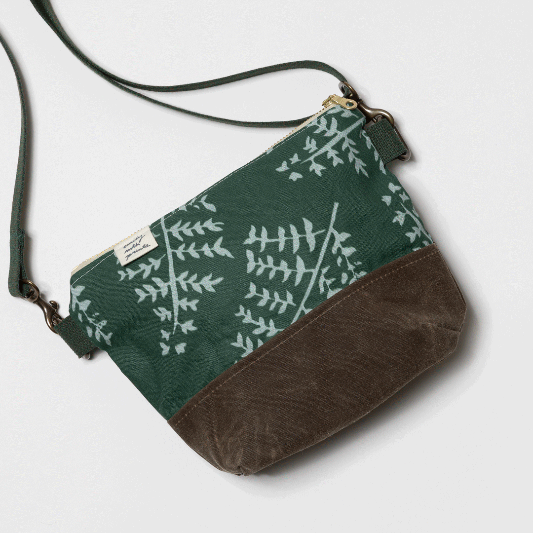 Emily_Ruth_Prints-Small-Crossbody.gif