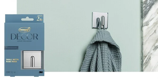 decor-sm-bath-hook.jpg