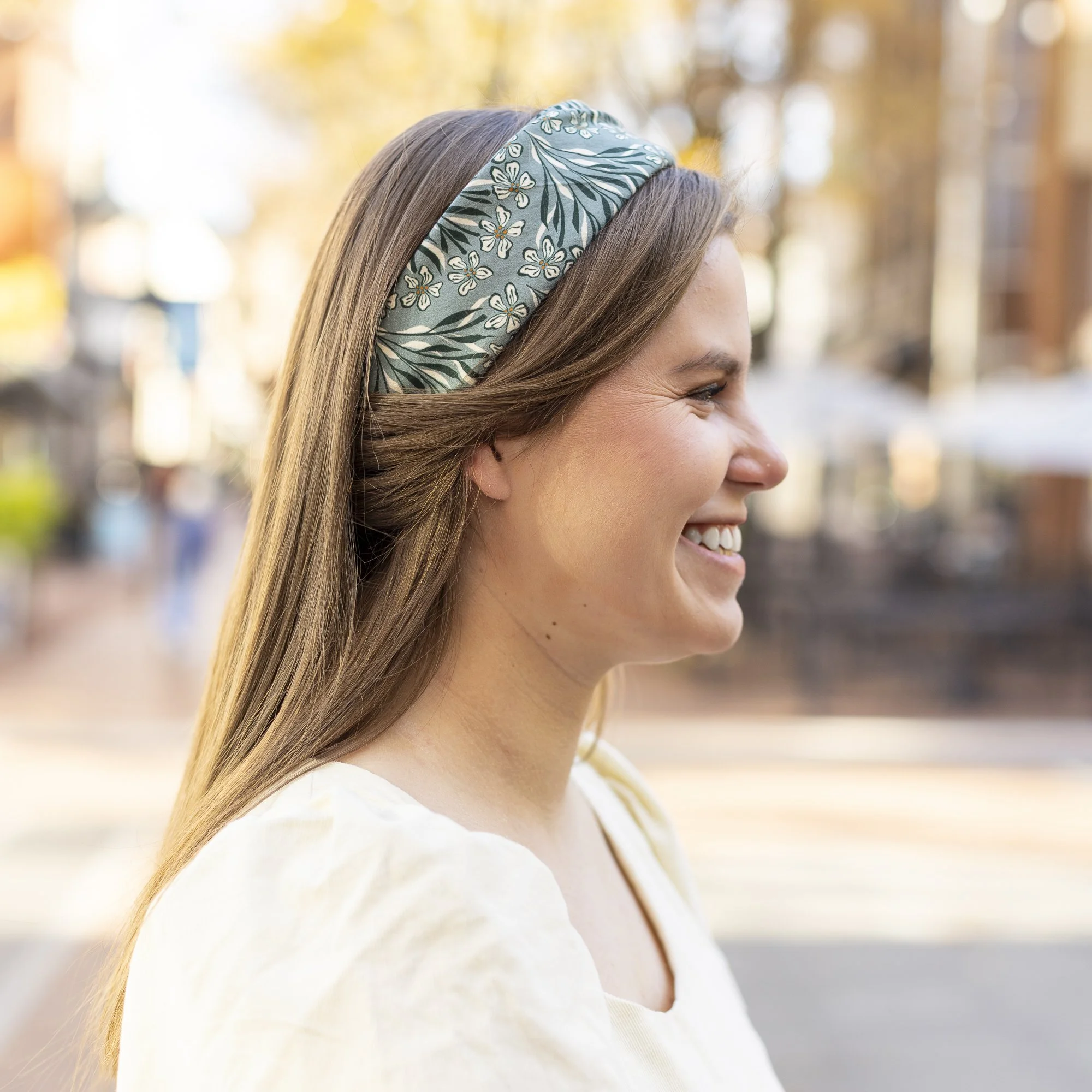 New_Wing_Studio_Web_Res_Bandanas_On_Location_251113_3.jpg