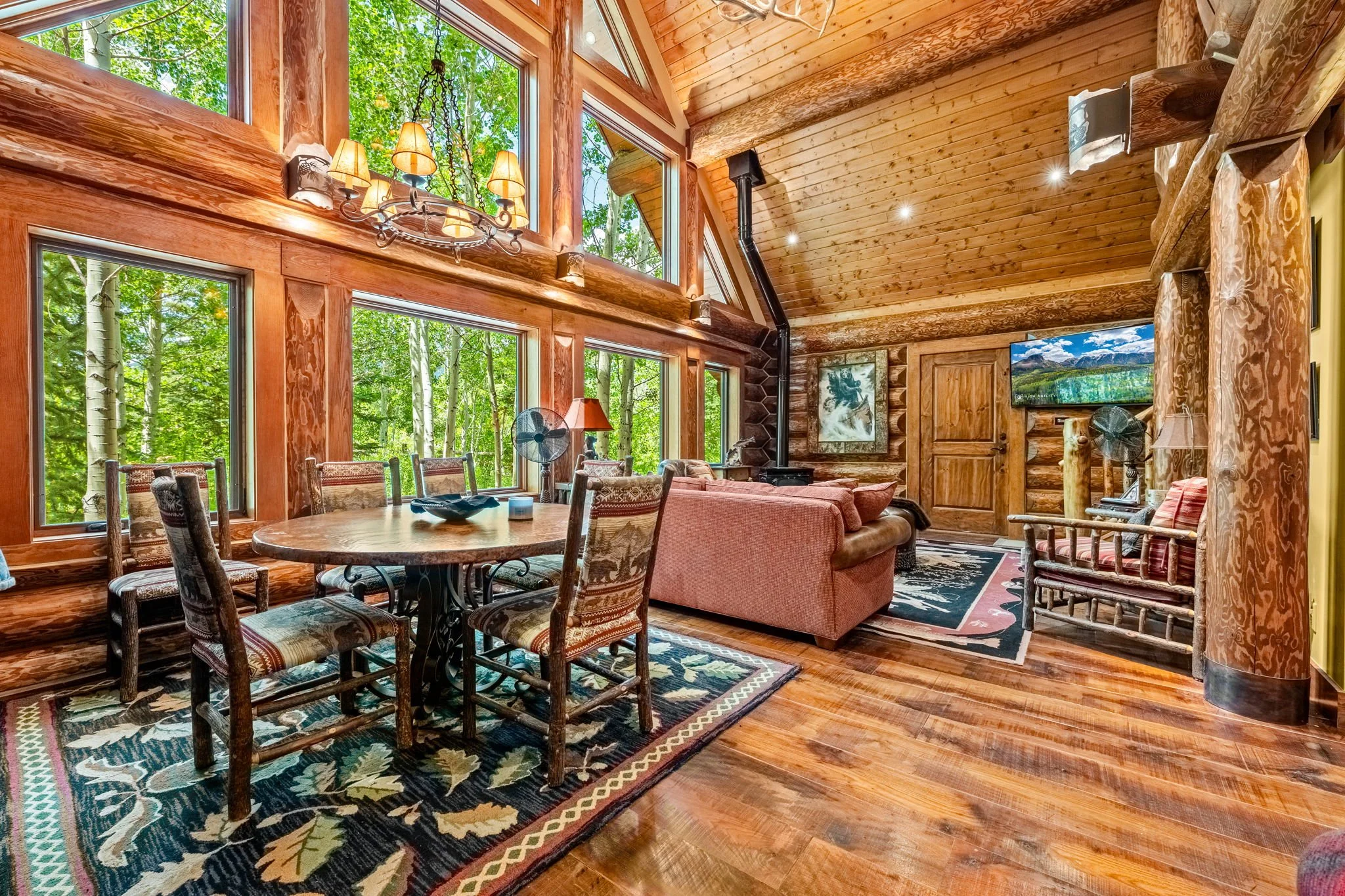 15-web-or-mls-1424 CR 124 -15.jpg