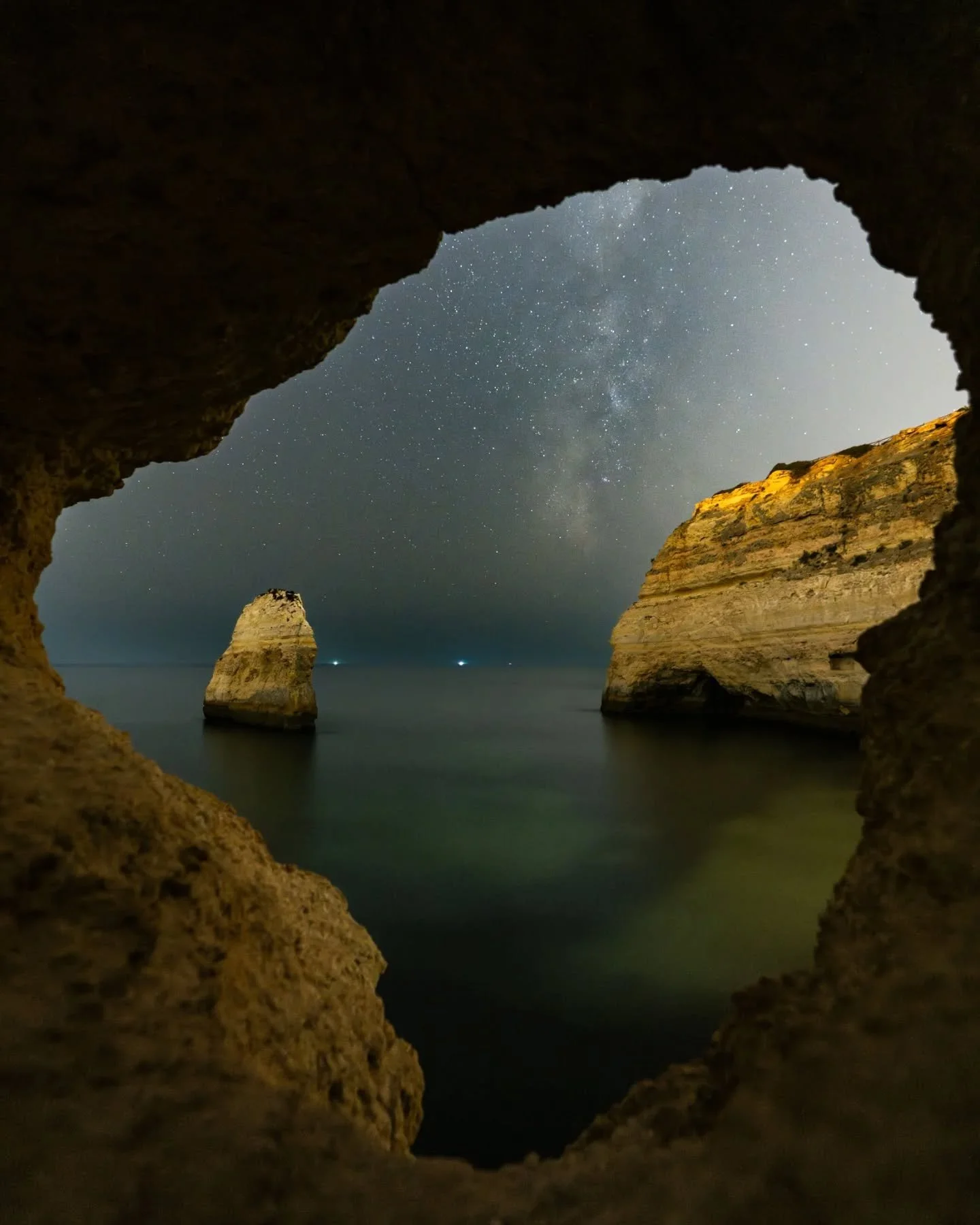 Tenho v&aacute;rias centenas de gigabytes de time-lapses que nunca vieram c&aacute; para fora... Alguns n&atilde;o publiquei por perfecionismo, outros porque n&atilde;o pude terminar (nem sempre as condi&ccedil;&otilde;es meteorol&oacute;gicas d&atil