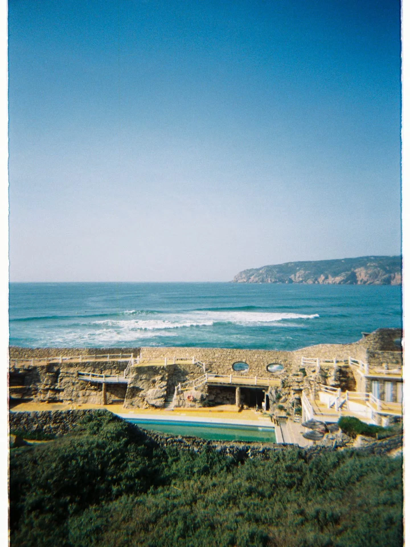 📍 Guincho
Anal&oacute;gicas aleat&oacute;rias para manter o feed (des)organizado...

Kodak 200

📍 Quinta do Torrej&atilde;o
Anal&oacute;gicas aleat&oacute;rias para manter o feed (des)organizado...

Kodak 200

📍 Medina, Marraquexe
Anal&oacute;gica