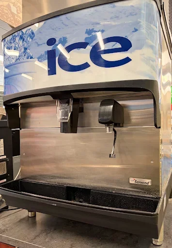 Commercial ice equipment