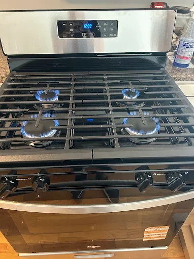 Gas range and cooktop