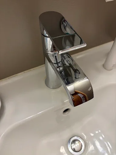 Bathroom faucet