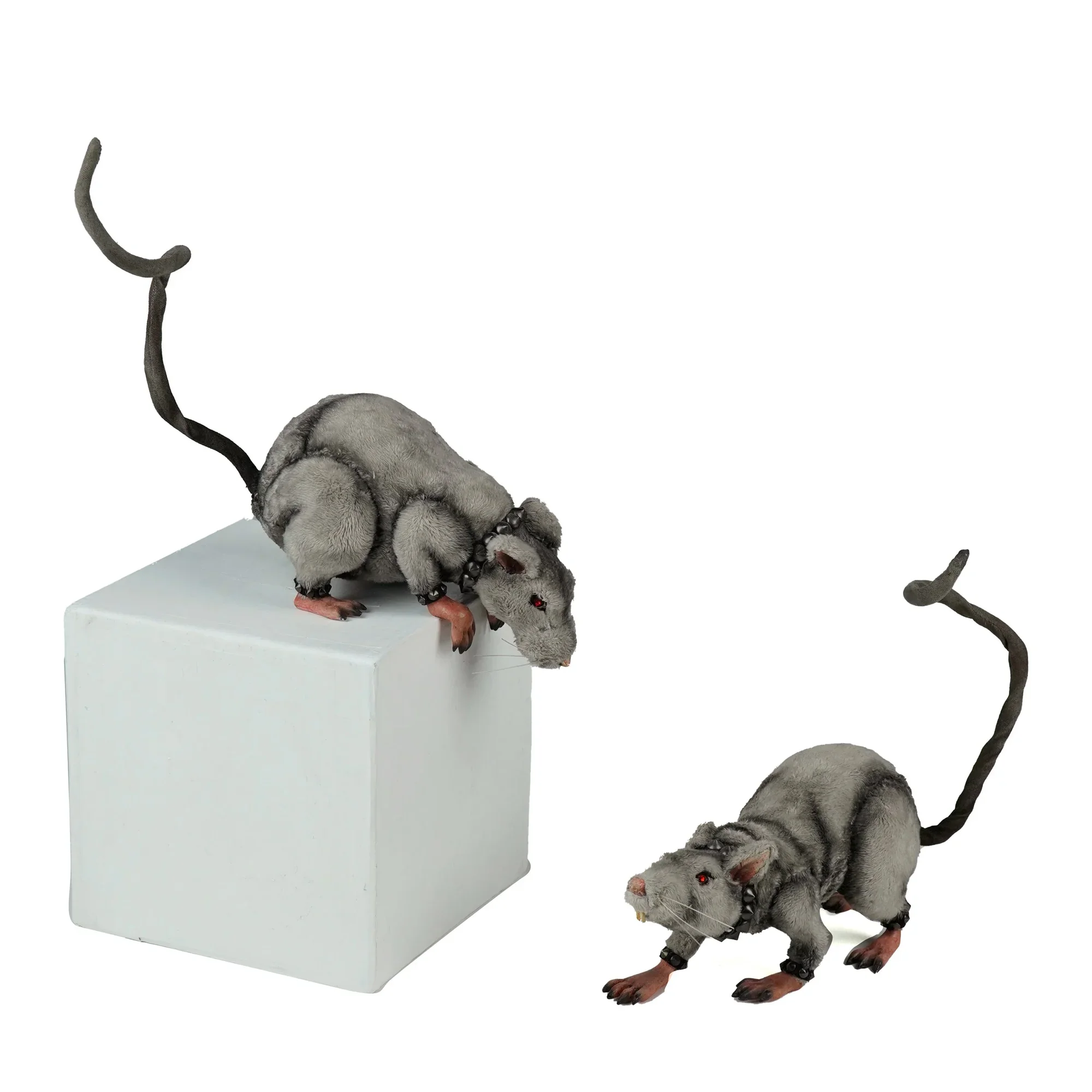 Ledge Hanging Rats (Set of 2)