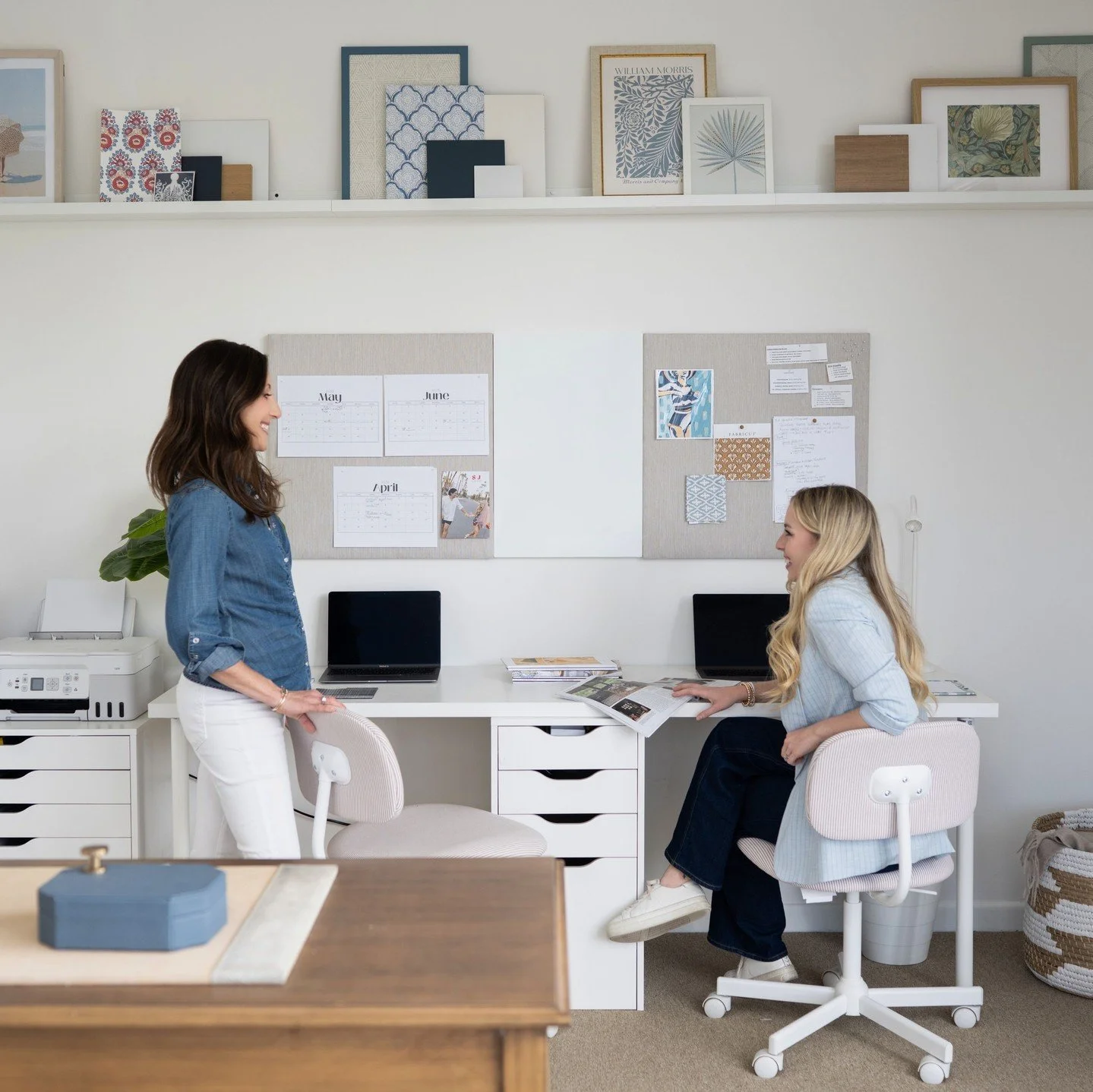 Mid-Monday thoughts - We&rsquo;re so grateful for all our new and familiar faces here at J.Harkavy Interiors. Your continued support and shared passion for beautiful spaces inspire everything we do.⁠
⁠
⁠
⁠
⁠
⁠
⁠
⁠
⁠
⁠
⁠
Photography: @della.ripaphotog