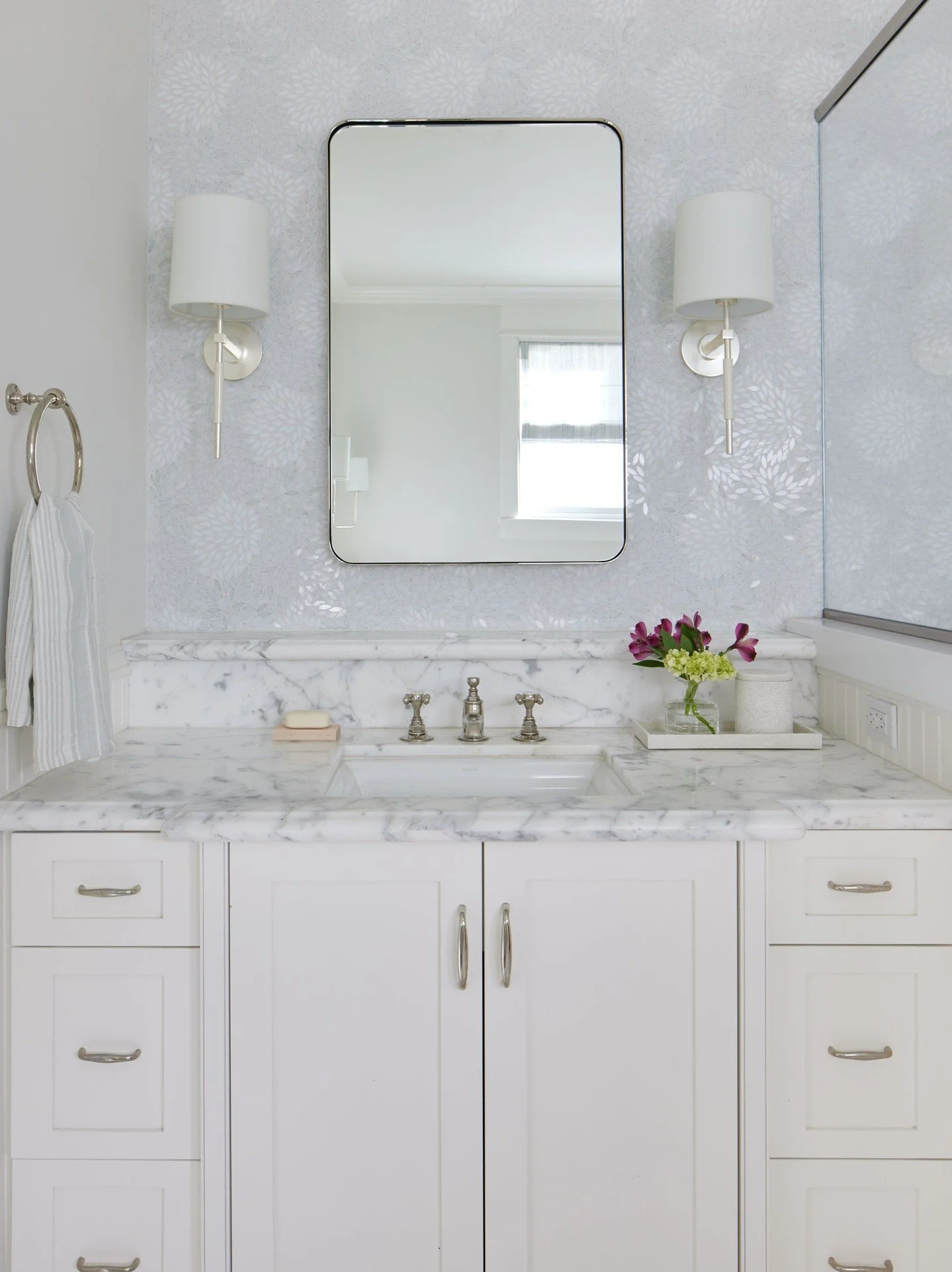 A bathroom designed to slow the pace.⁠
⁠
The stone mosaic shower walls bring depth, texture, and a quiet sense of luxury to the space&mdash;each piece adding dimension without overwhelming the design.⁠
⁠
Custom details and considered finishes create 
