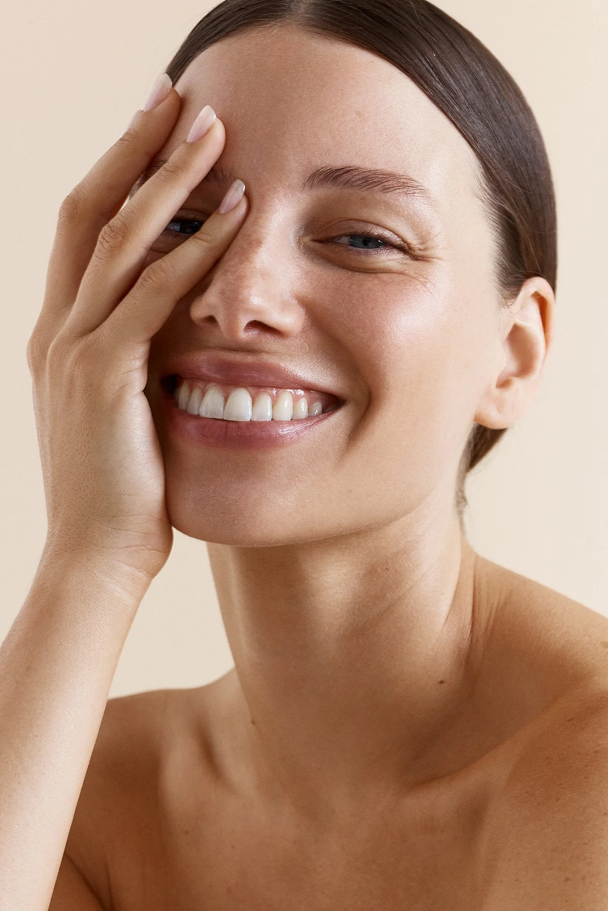 LeniAliStudios_SecondBaise20240223_TrueDermal_Clinic_Camapign3286.jpg