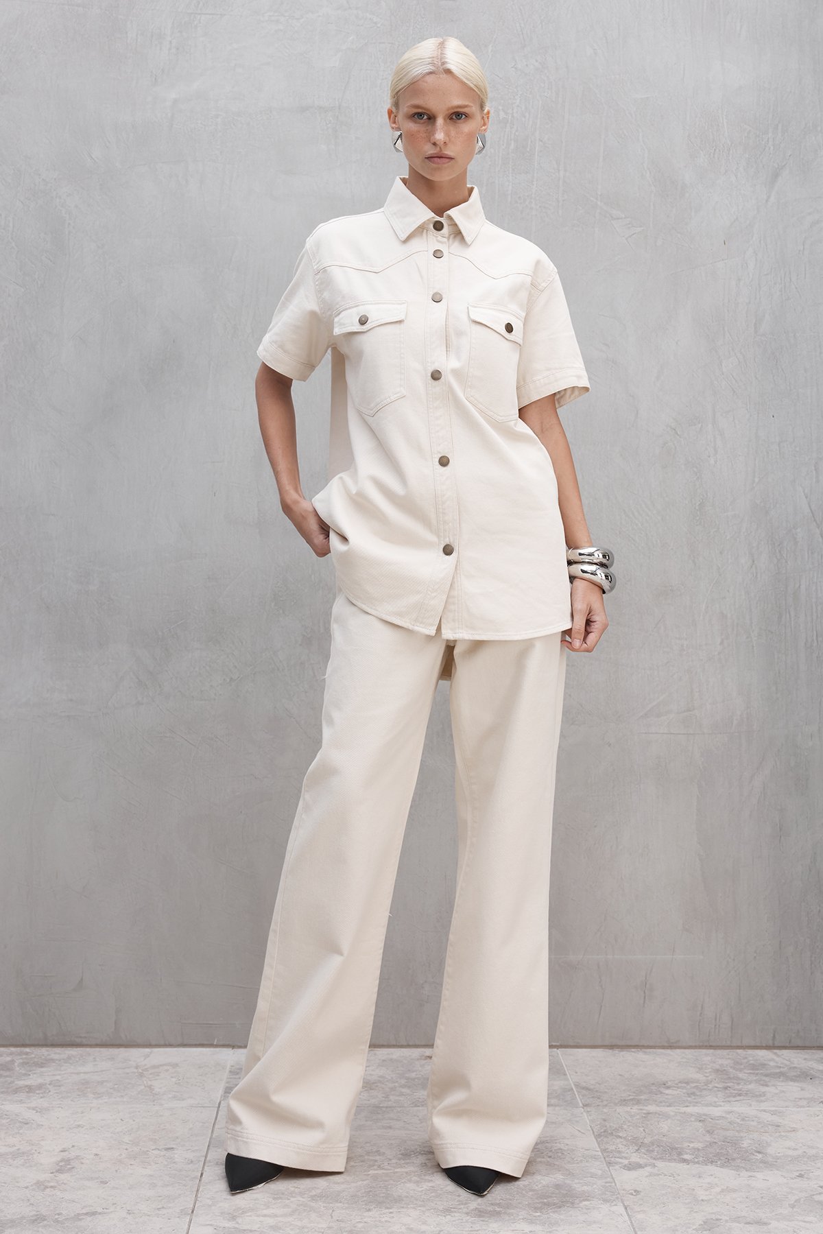 LeniAliStudios_20240314_SofiaIrina_AnaaliseShoot_01_ECOM_1457.jpg