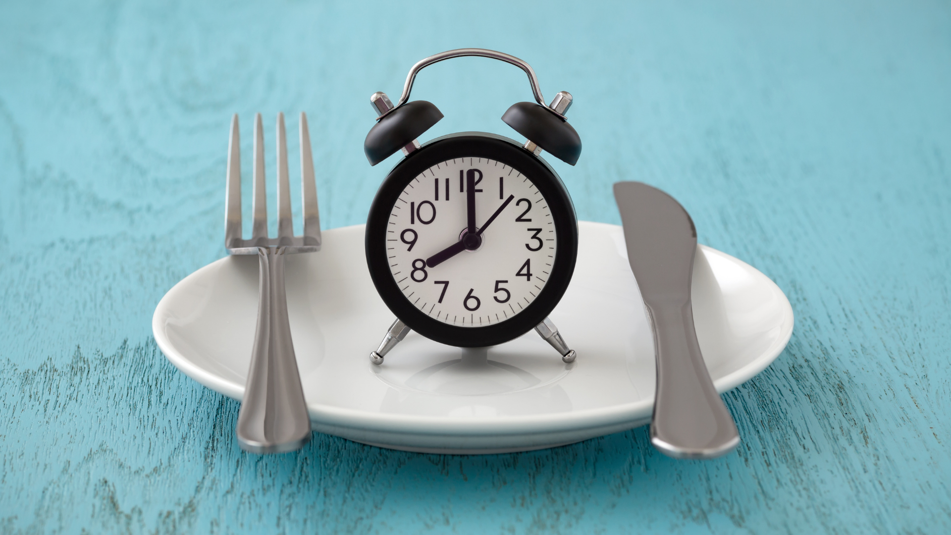 Intermittent Fasting For Women Over 40: What I Actually Recommend