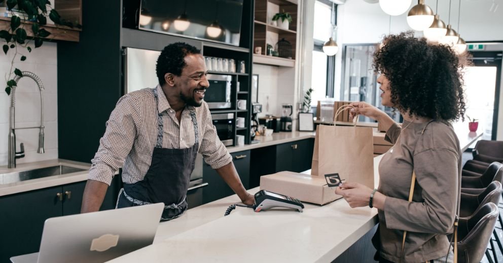 From In-Store to Online: How EFTPOS Online Payments Help Hybrid Businesses