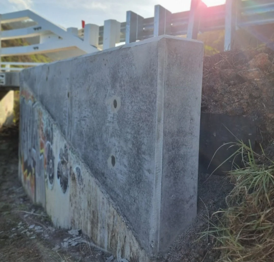 Wing wall upgrade with concrete solutions on bridge - civil concreting