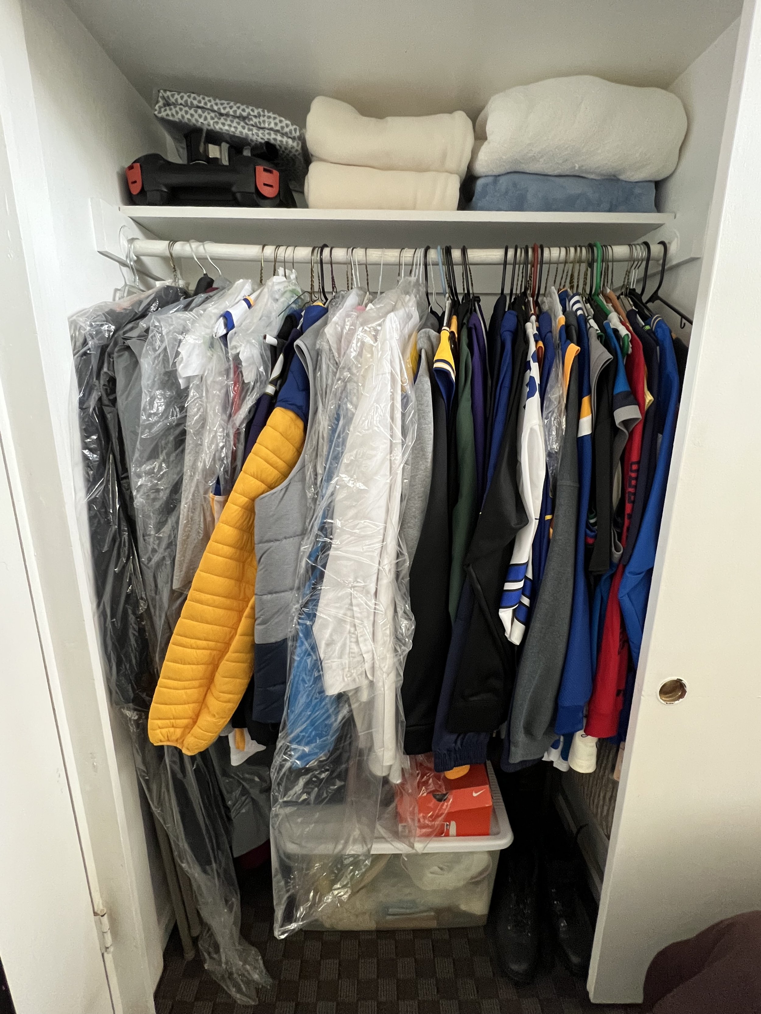 Closet 4 - Before