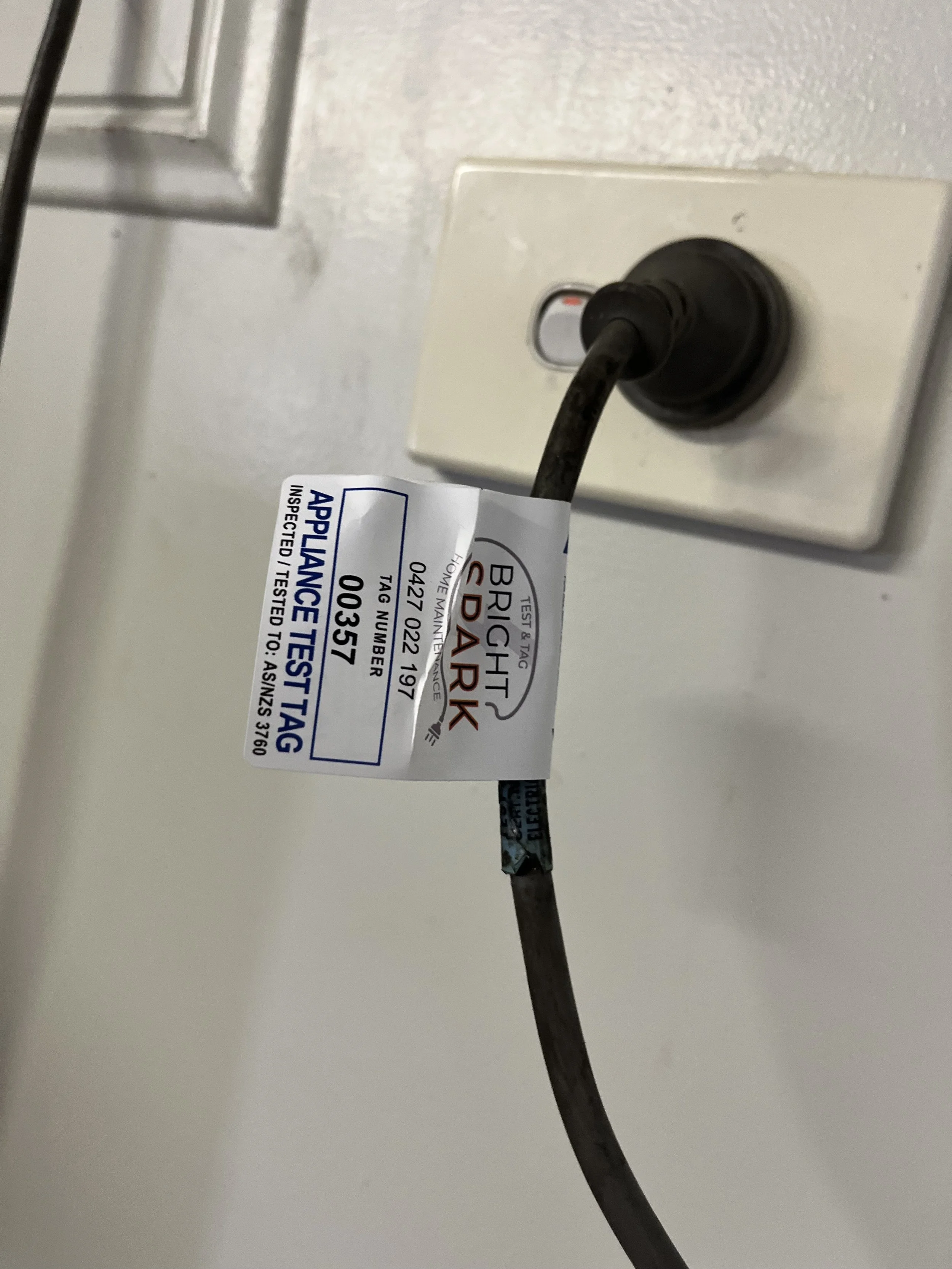Electricial Test & Tag services for businesses, farms and workplaces across Queensland and Northern NSW.