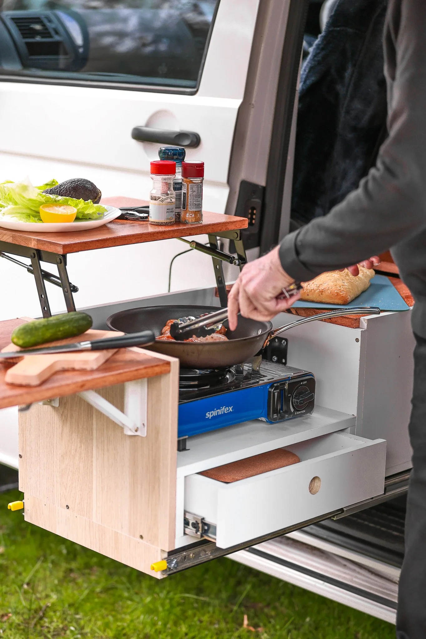Grace-campervan-stove-Glory-Camper-Hire-Perth.jpg.jpg