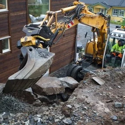 Graver i drenerings arbeid i Hokksund