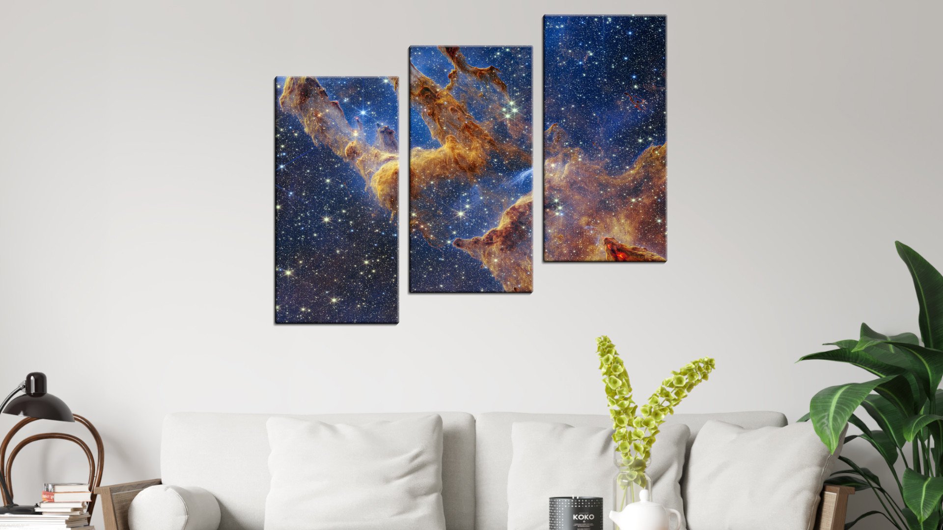 4900143PRLivingRoom.jpg