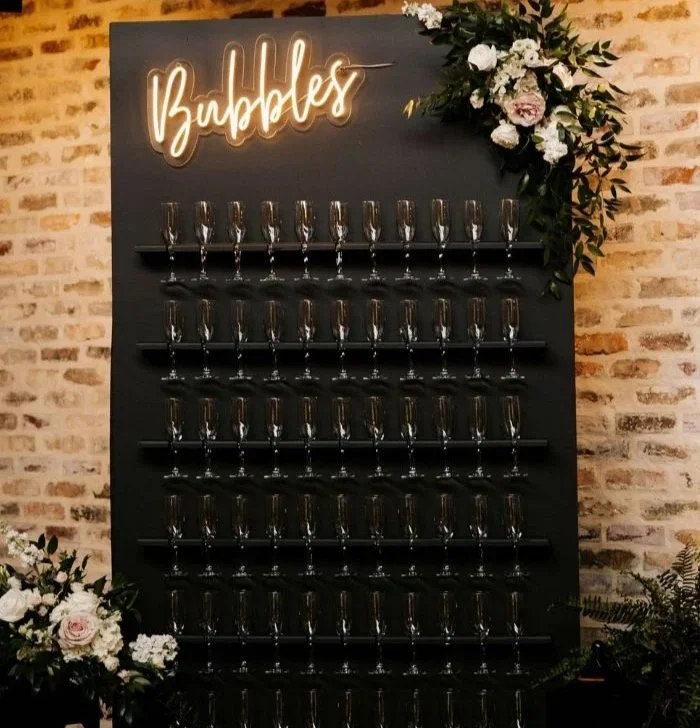 Welcome Drinks Wall (Can be customised!) POR 