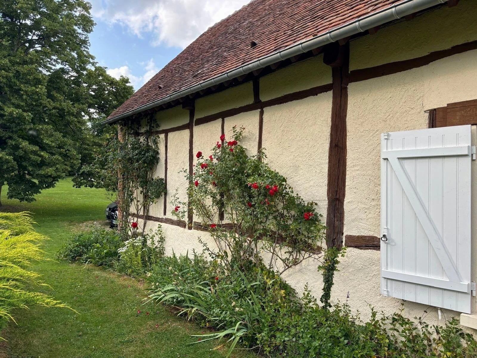 Façade en colombage.jpg