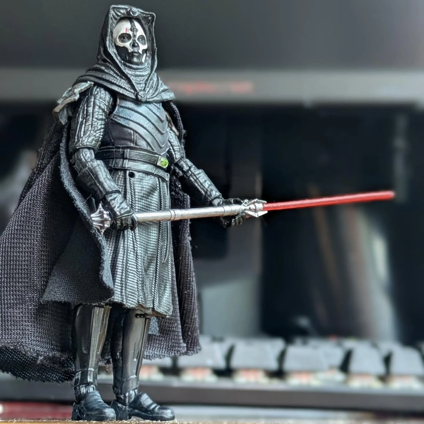 3.75" Sith saber Staff 

#sithlord #sith #lightsaber #starwarsfigures #starwarscollector