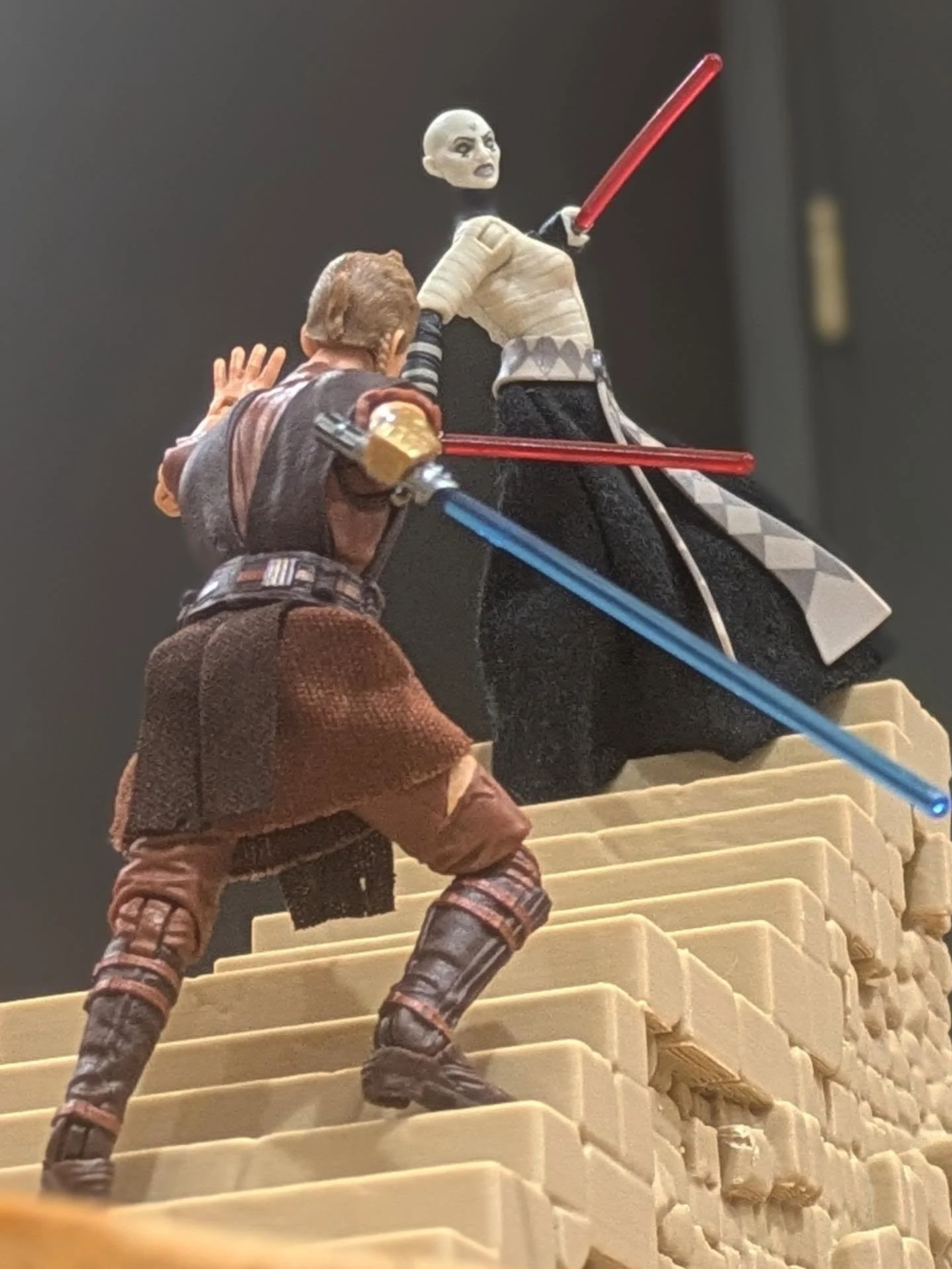 Yavin Temple Duel playset to go with the SDCC Anakin Ventress 2-pack. 

Wanted to give these guys something memorable but manageable to display them, so why not a set of crumbling temple steps to stick right next to the edge of my desk for dramatic e