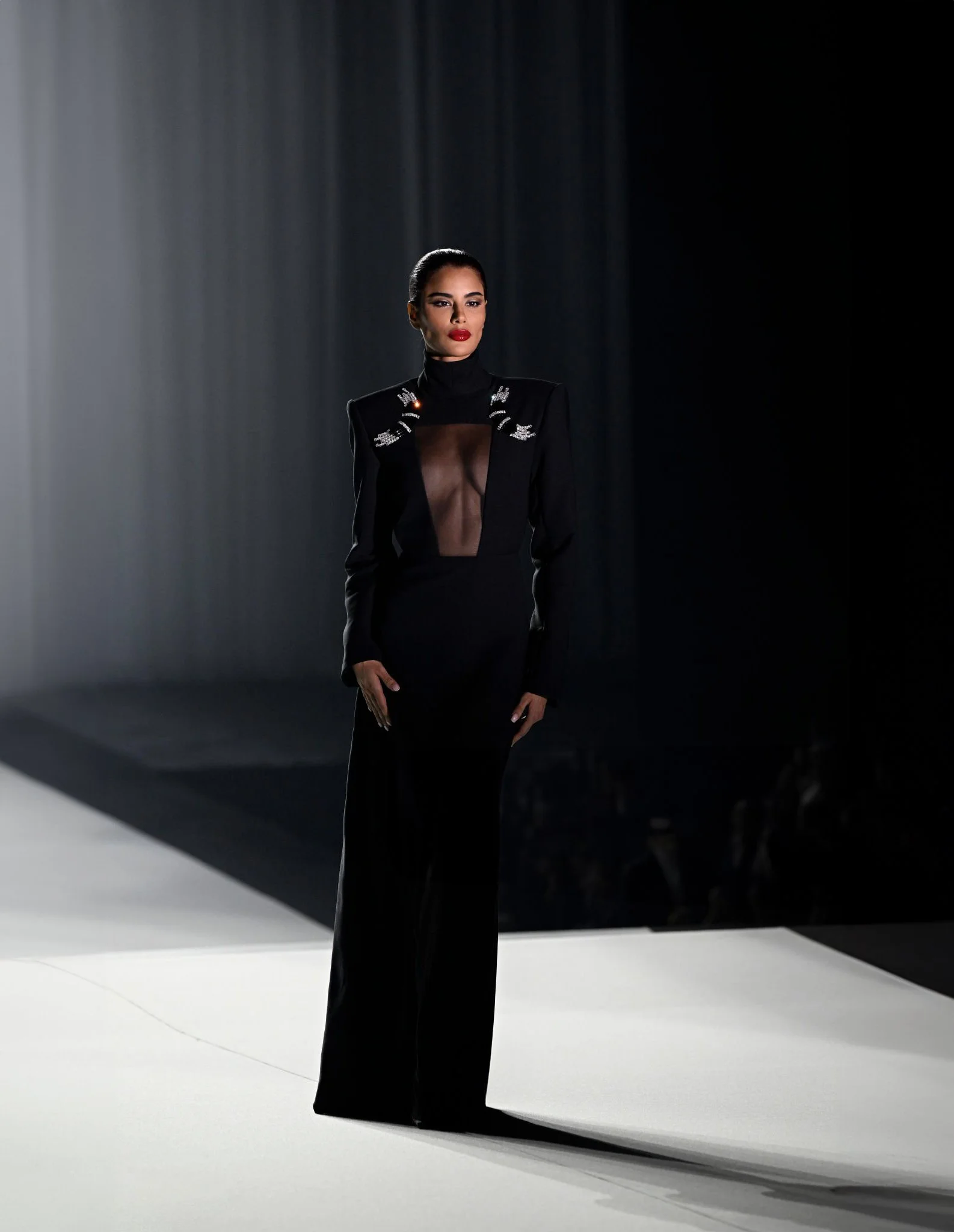 Stephane Rolland: Runway - Paris Fashion Week - Haute Couture Fall/Winter 2024-2025 (copia)