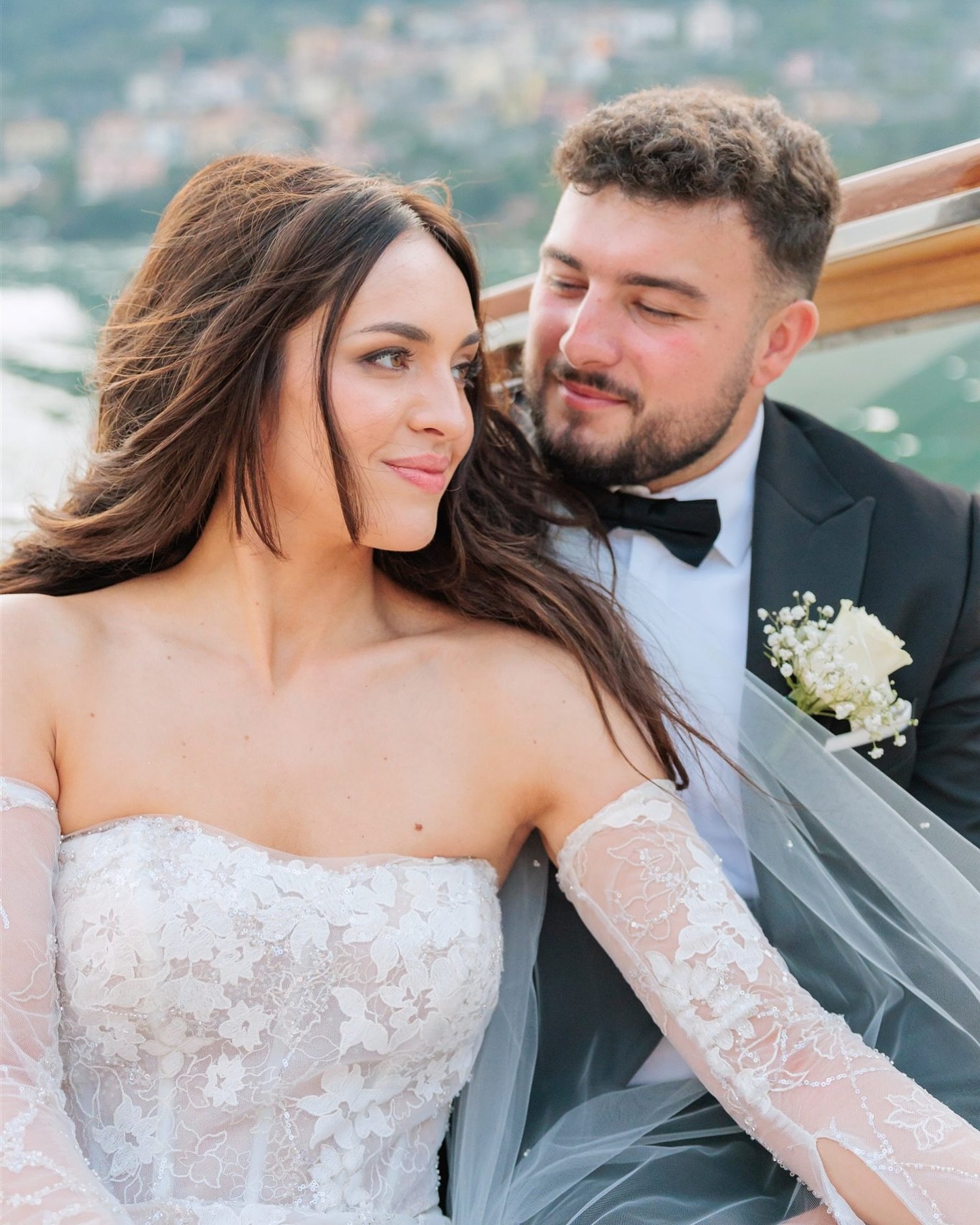 Back in September 24 with Olivia &amp; Jack on their wedding day in Lake Como ✨

Groom: @jackparrish_ 
Planning &amp; Flowers: @myitalianlakewedding 
Venue: @relaisvillavittorialakecomo 
Hairstyle: @merita.bridalbeauty 
Makeup: @eleonorabraschi_makeu