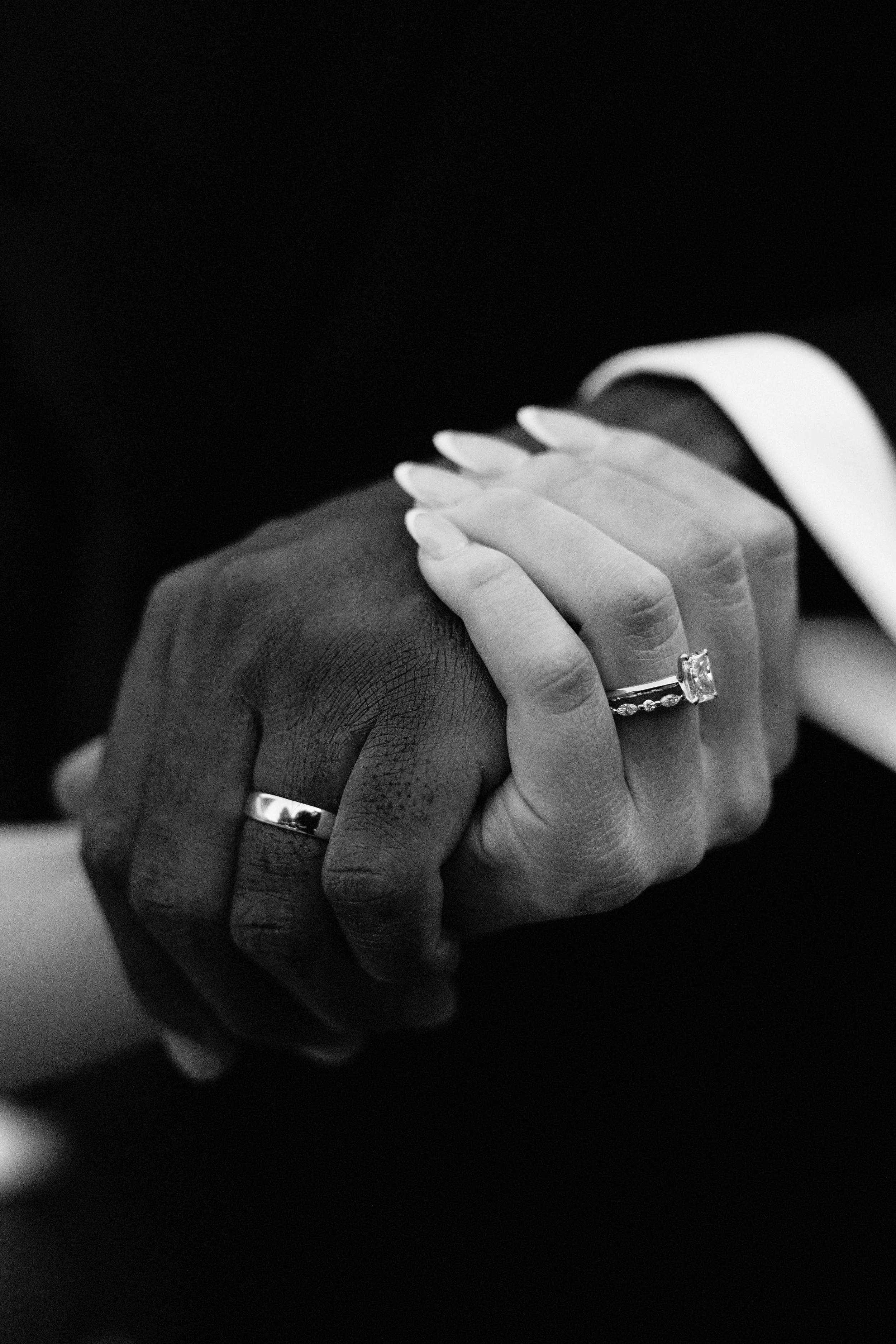  Capturing the timeless essence of your Love story 