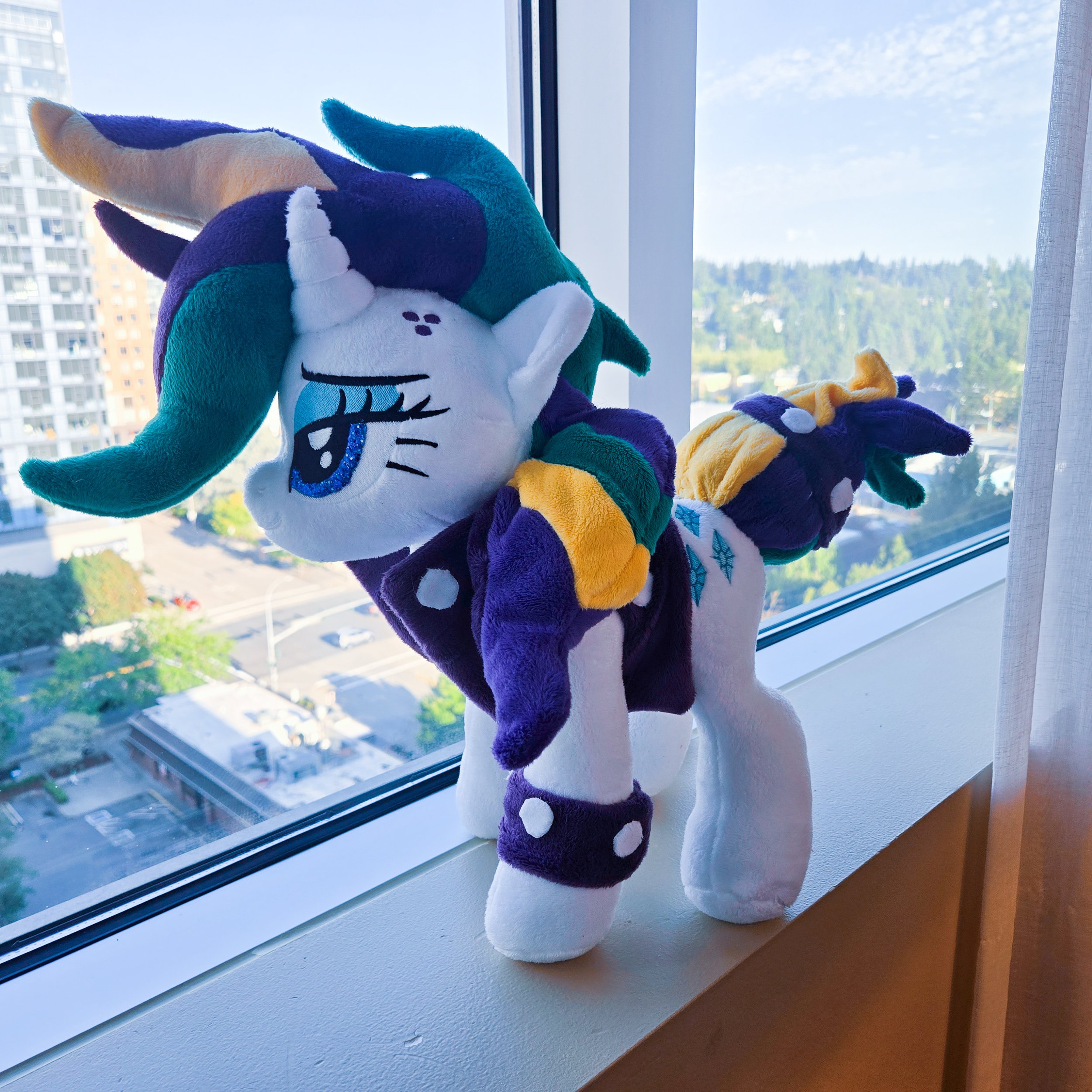 Punk Rarity with glitter eyes