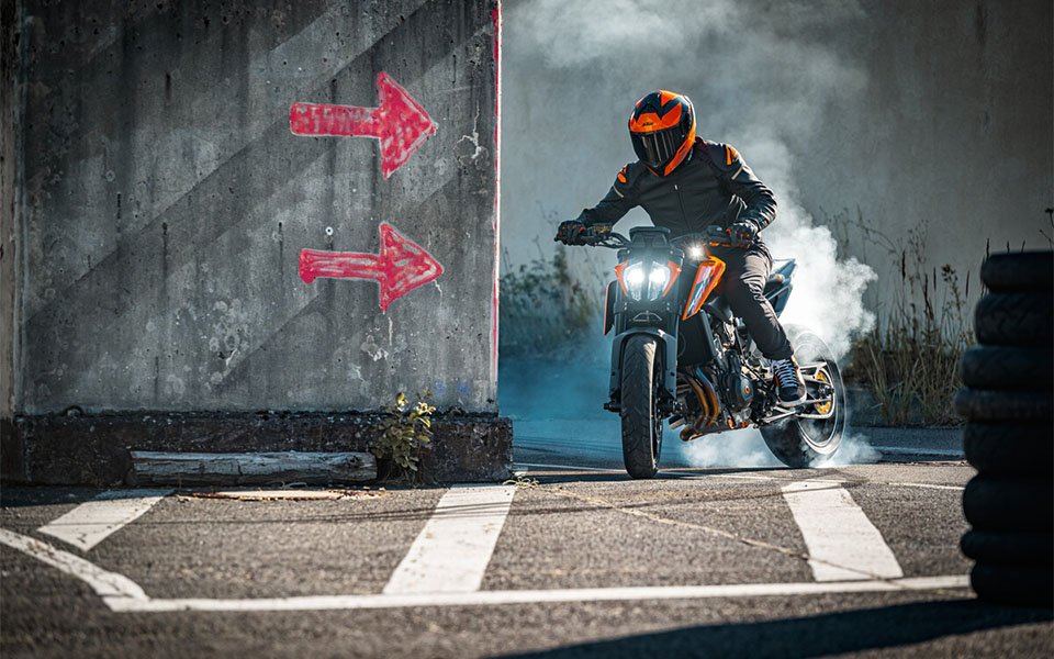 ktm_790_duke_16.jpg