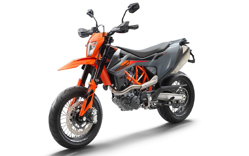 ktm_690_smc_r_1.jpg