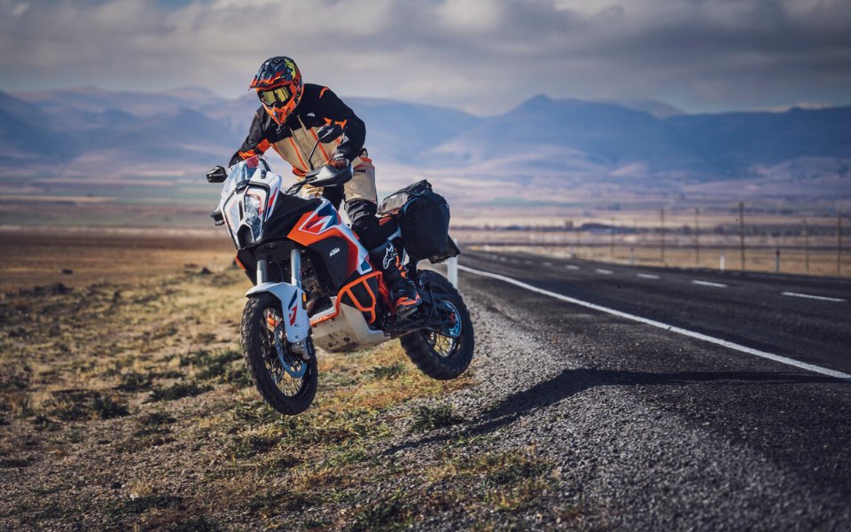 ktm_1290_super_adventure_r_8.jpg