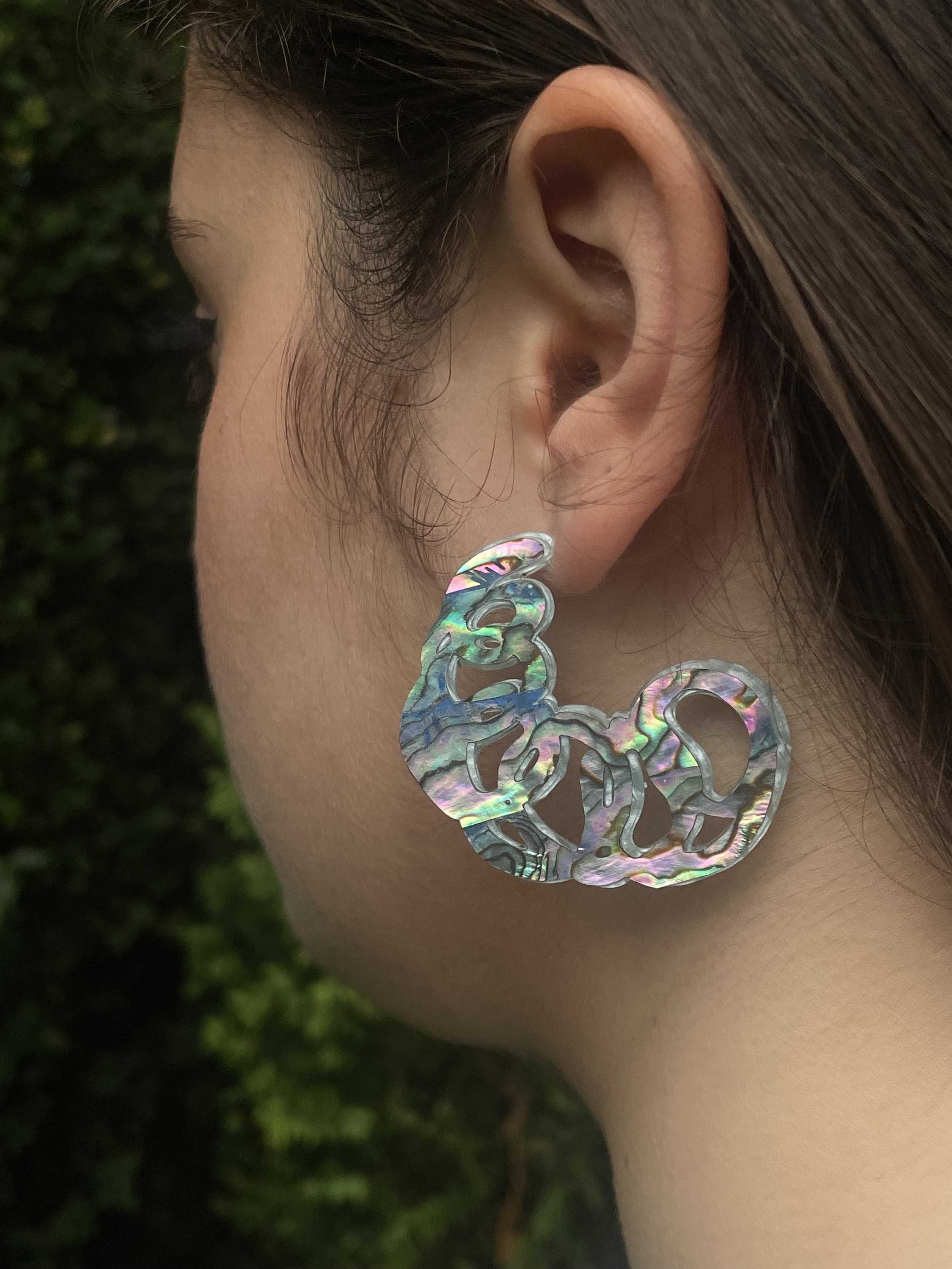 Loop Abalone Hoops