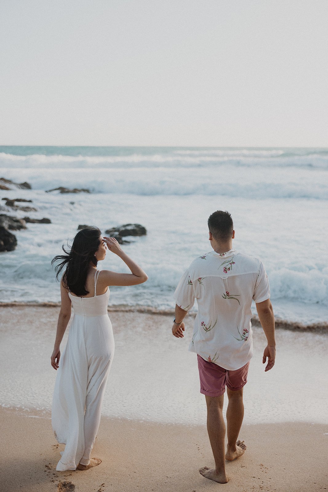 l-r-makapuu-hawaii-couples-session-0796_websize.jpg